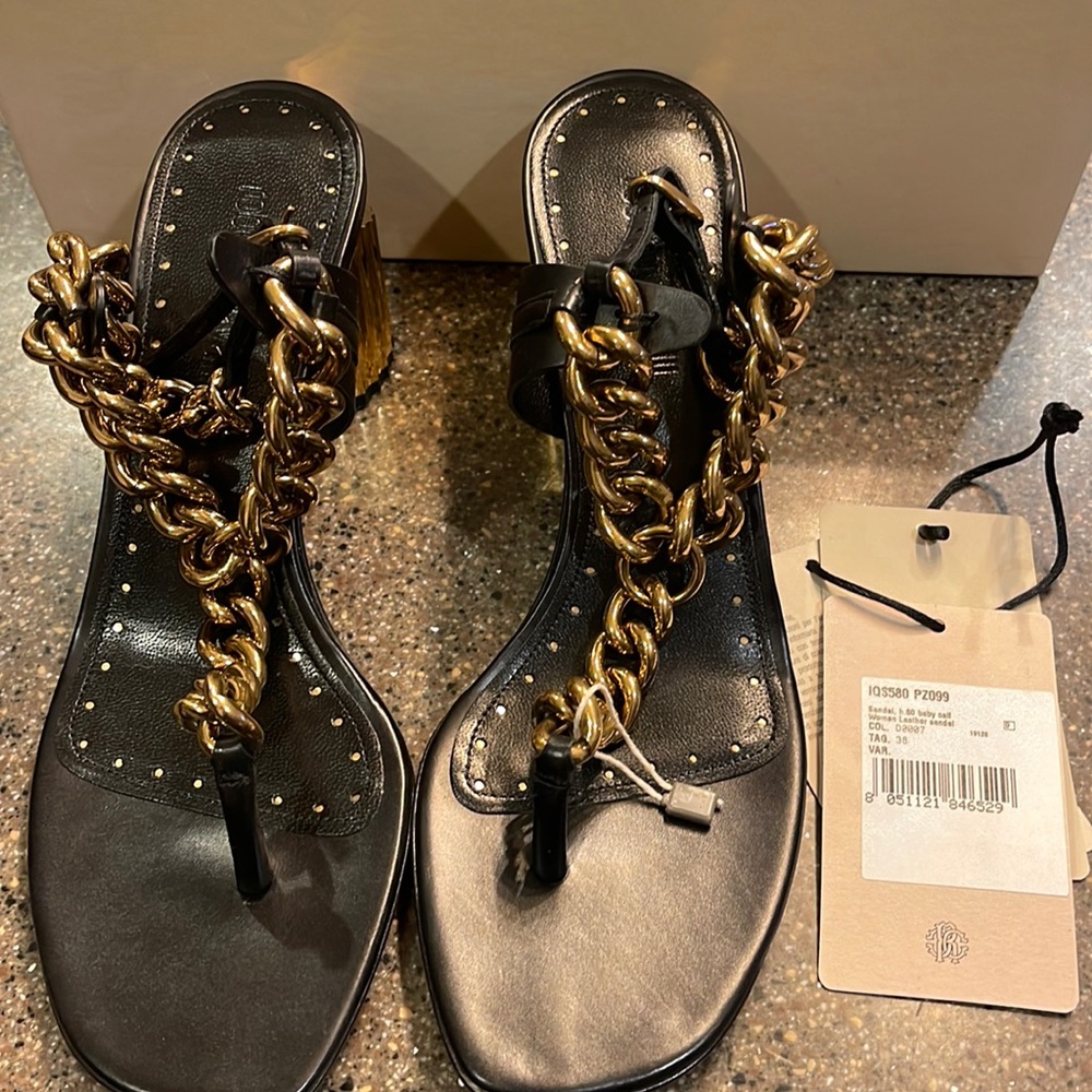 ROBERTO CAVALLI BLACK AND GOLD CHAIN SANDALS SIZE 38 - Picture 8 of 9